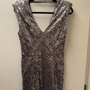 Forever 21 silver sequin dress with zipper